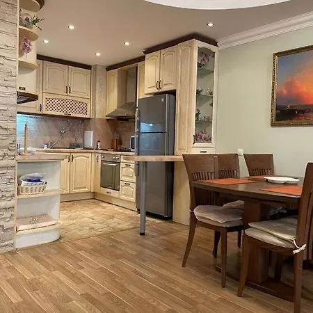 Просторная Квартира, В Комплексе С Бассейном Apartment *